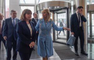 Διάλεξη για τη Δημοκρατία στο Πανεπιστήμιο της Χιλής από την Πρόεδρο της Δημοκρατίας