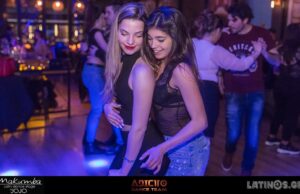 Bachata Sensual Party στο Όμικρον 2 στο Γκάζι