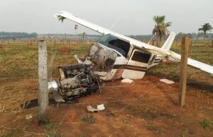 Αεροπλάνο κατέπεσε στη Βολιβία λίγο πριν φορτωθεί με κοκαΐνη – Διέφυγαν οι δυο επιβαίνοντες