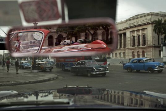 Κούβα: Αεροπορικές διακόπτουν τις πτήσεις, ξενοδοχεία κλείνουν, λόγω απειλών Τραμπ