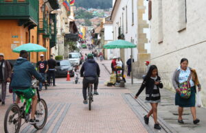 Ιάσων Πιπίνης: Οι φίλοι μας οι… (Λατινο) Αμερικάνοι