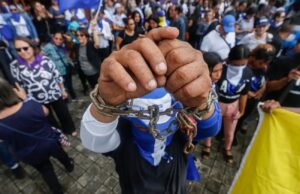 Πως το καθεστώς της Νικαράγουα καταδικάζει τους πολιτικούς κρατούμενους με στημένες δίκες