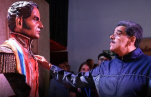 Τι κρύβεται πίσω από την αναφορά του Μαδούρο για “παραίτηση” και “απελευθέρωση κρατουμένων”