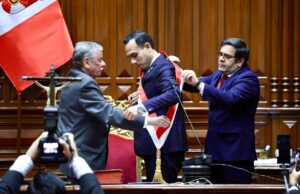 Νέα κυβερνητική κρίση στο Περού – Υπό καθαίρεση ο πρόεδρος Χοσέ Χερί – Τον Απρίλιο εκλογές