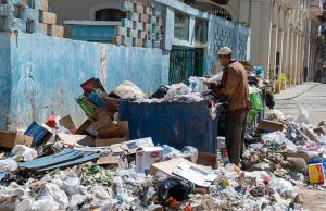 Daily Mail για την Κούβα: Οι άνθρωποι ψάχνουν φαγητό στα σκουπίδια – φάρμακα τέλος