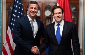 Ο Πρόεδρος της Παραγουάη στηρίζει το νέο Δόγμα Μονρόε του Τραμπ στη Λατινική Αμερική