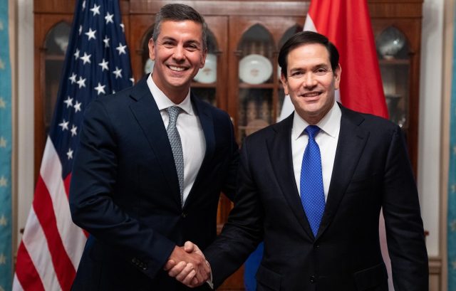 santiago pena paraguay rubio eeuu