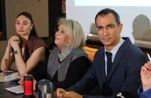 “Πως συνδέεται ο πόλεμος στο Ιράν με την επιχείρηση στη Βενεζουέλα”