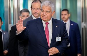 Στην Αθήνα ο Πρόεδρος του Παναμά Χοσέ Ραούλ Μουλίνο για επίσημη επίσκεψη – Το πρόγραμμα του