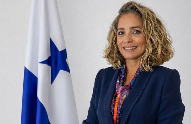 ministra turismo panama gloria de leon 1
