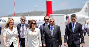 Με τον Κυριάκο Μητσοτάκη συναντάται σήμερα ο Πρόεδρος του Παναμά που επισκέπτεται την Ελλάδα