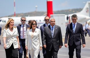 Με τον Κυριάκο Μητσοτάκη συναντάται σήμερα ο Πρόεδρος του Παναμά που επισκέπτεται την Ελλάδα